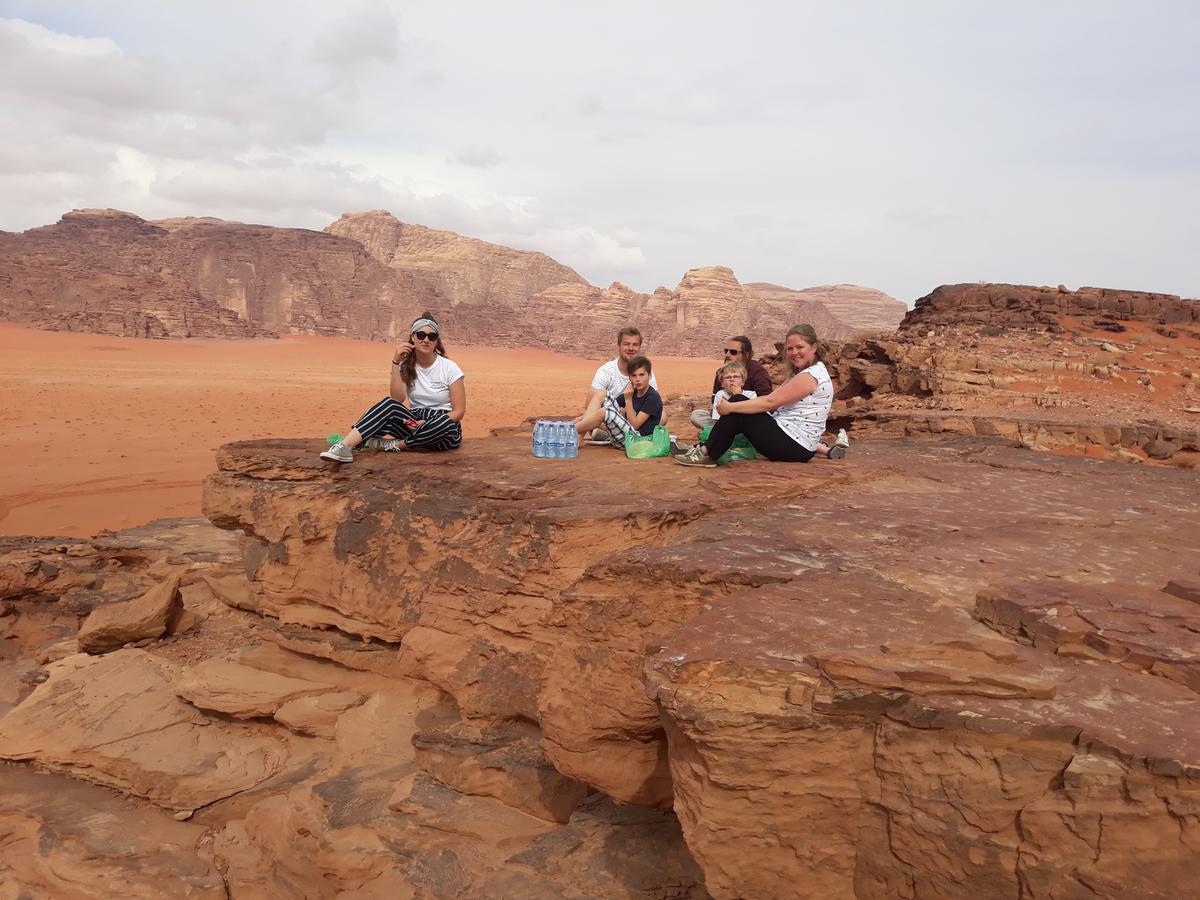 Wadi Rum Light Camp Exteriér fotografie